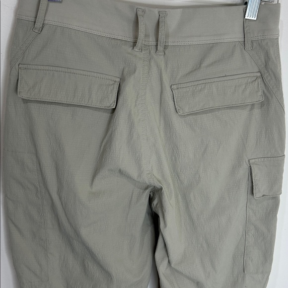 Athleta Trekkie Utility Cargo Pant Ecru Size 4 - Picture 15 of 16